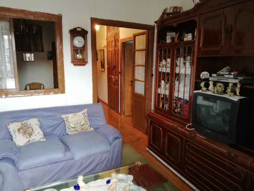 Piso de 3 dormitorios en el Casco histórico de VILLAVICIOSA (PIS.0127)