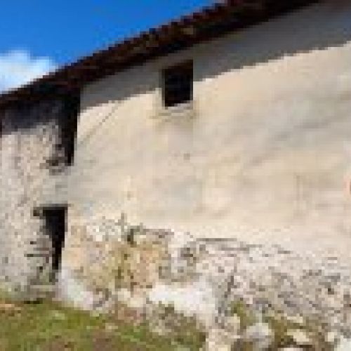 Cuadra de piedra para cambio de uso a vivienda en Selorio   VILLAVICIOSA (REAB