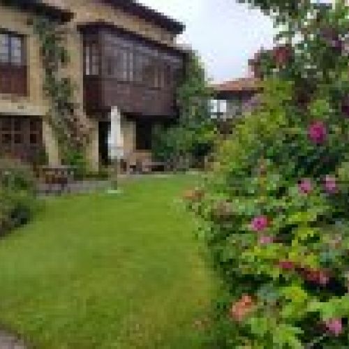Casona de piedra rehabilitada en Argüero   VILLAVICIOSA  (CAS