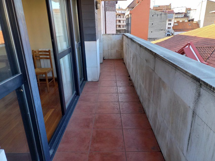 Piso de 3 dormitorios en el Centro de VILLAVICIOSA  (PIS