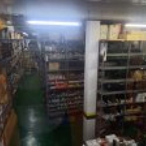 Local comercial céntrico con Almacén y Oficinas en GIJÓN  (LOC
