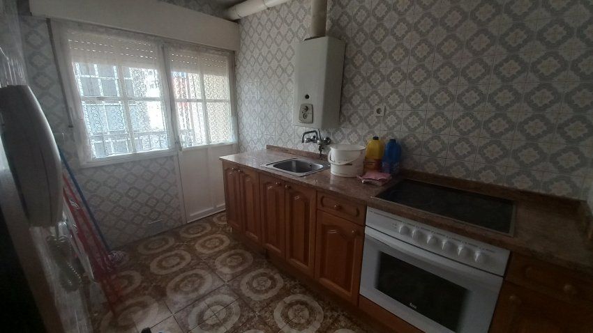 Piso de 3 dormitorios para reformar en VILLAVICIOSA (PIS