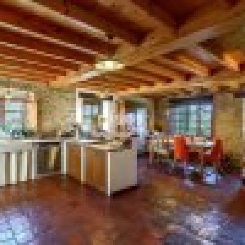 Casona de piedra rehabilitada en Argüero   VILLAVICIOSA  (CAS