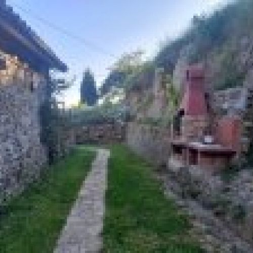 Casa de piedra rehabilitada lado VILLAVICIOSA  (CAS