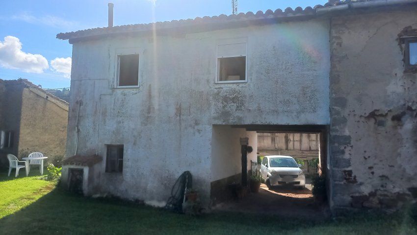 Casa de 2 dormitorios en VILLAVICIOSA  (CAS