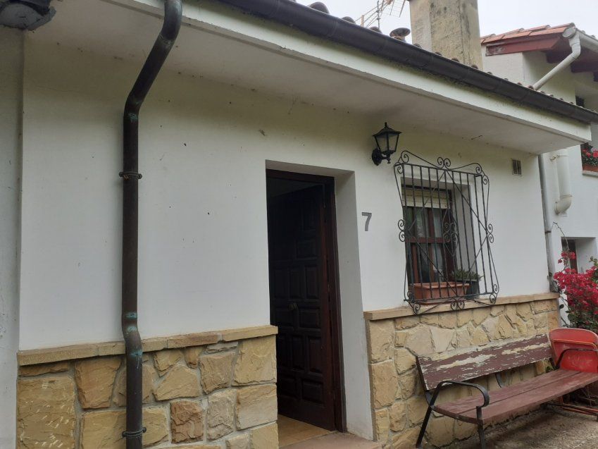 Casa de piedra reformada en VILLAVICIOSA  (CAS
