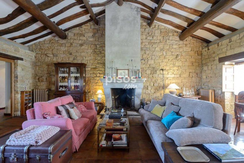 Casona de piedra rehabilitada en Argüero   VILLAVICIOSA  (CAS