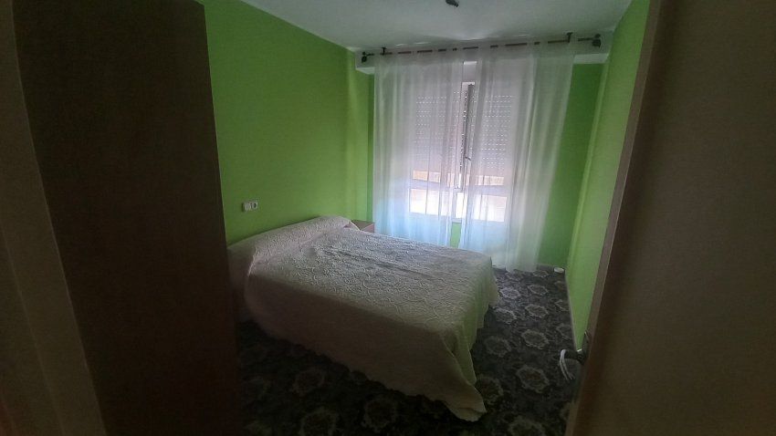 Piso de 4 dormitorios en Villaviciosa  (PIS