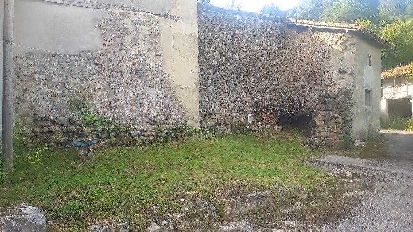 Casa de piedra en VILLAVICIOSA