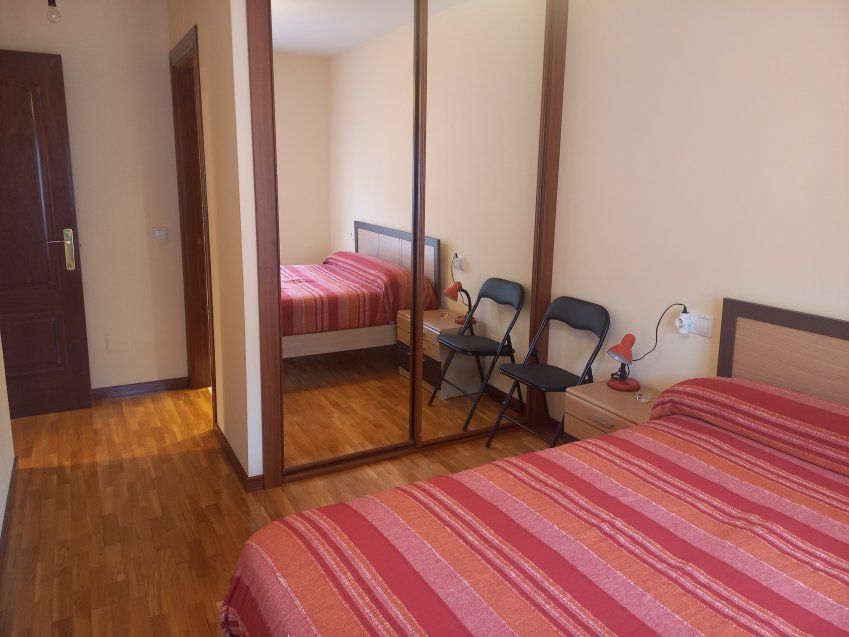 Piso de 2 dormitorios en VILLAVICIOSA  (PIS