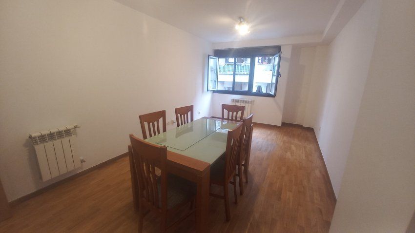 Piso de 2 dormitorios en VILLAVICIOSA (PIS.0185)