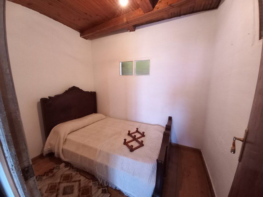 Casa de piedra en Torazo   CABRANES  (CAS