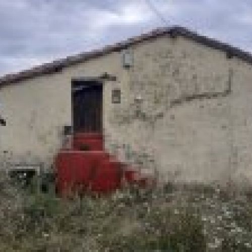 Casa de piedra independiente para rehabilitar en VILLAVICIOSA  (REAB