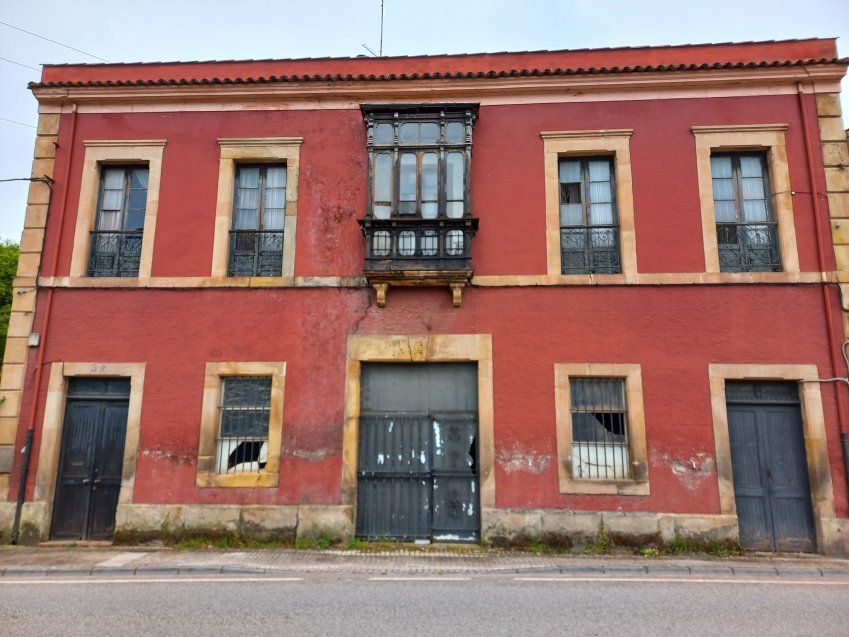 Casa de piedra para rehabilitar en VILLAVICIOSA  (REAB