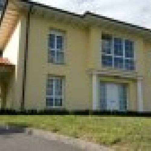 Casa independiente en El Puntal   VILLAVICIOSA  (CAS
