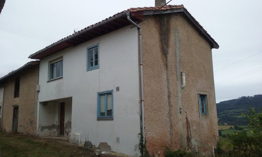 Casa de piedra para rehabilitar en VILLAVICIOSA  (REAB