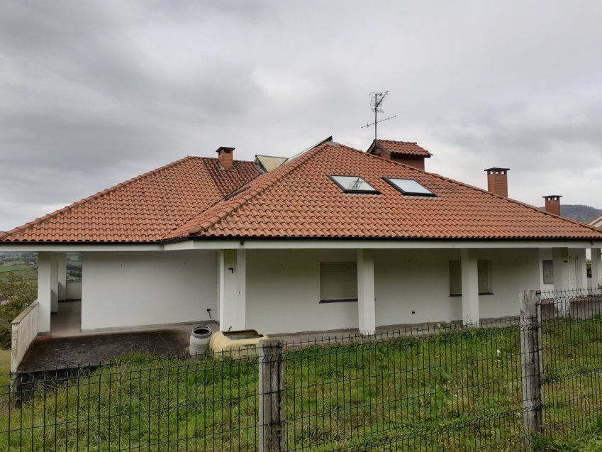 Casa independiente a 1km