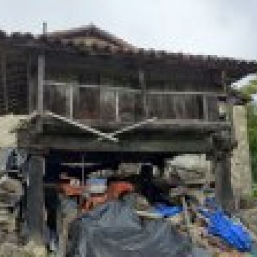 Casa de piedra y Cuadra para rehabilitar en CABRANES  (REAB
