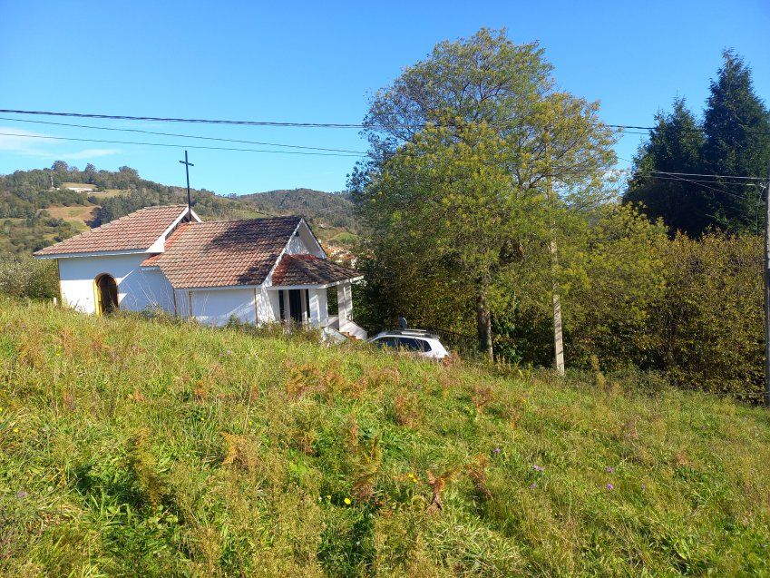 Finca edificable en CABRANES  (FIN