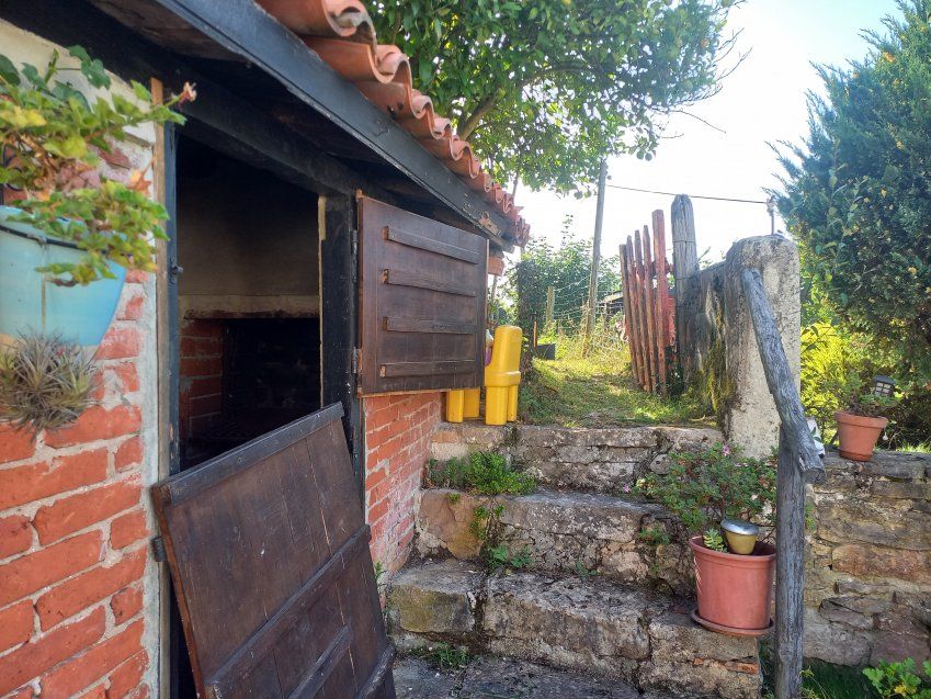 Casa de piedra en CABRANES  (CAS