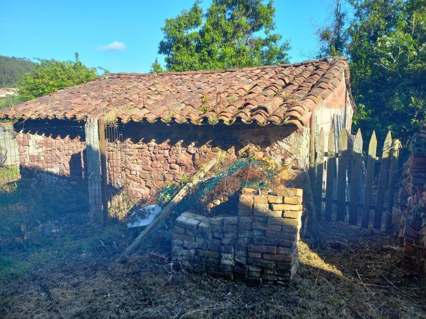 Casa de piedra para rehabilitar en VILLAVICIOSA (REAB