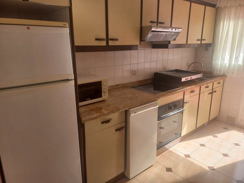 Alquiler Piso de 3 dormitorios en VILLAVICIOSA
