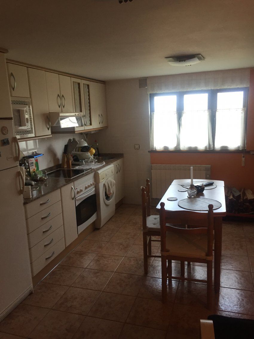 Vivienda en planta baja de casa rehabilitada  (CAS