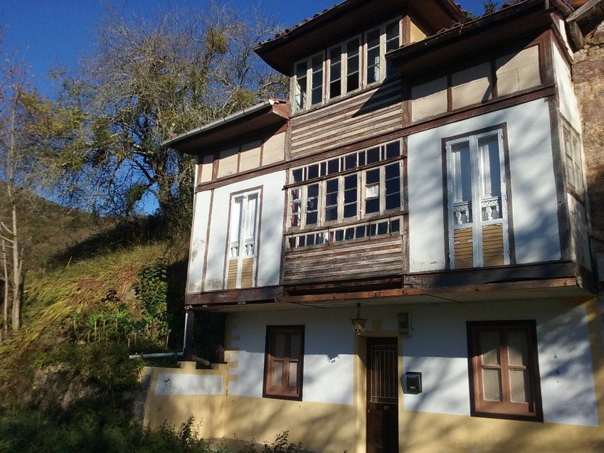 2 Casas de piedra adosadas de 2 plantas para Rehabilitar en PILOÑA (ASTURIAS) (REAB