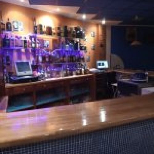 Bajo Comercial instalado en VILLAVICIOSA  (LOC