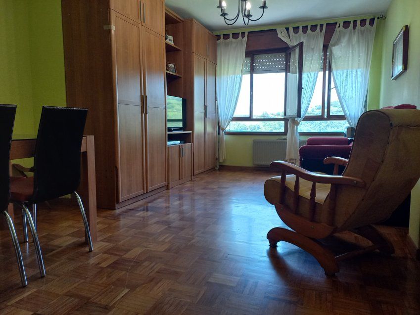 Apartamento de 1 dormitorio en Santa Eulalia de CABRANES  (PIS