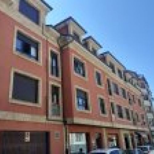 Apartamento de 1 dormitorio en el centro de VILLAVICIOSA  (PIS