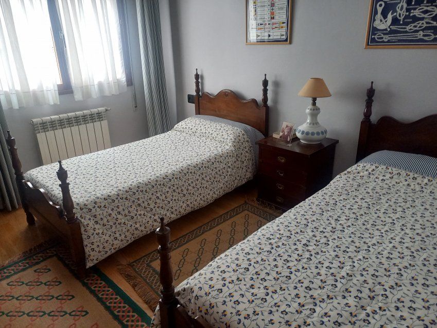 Piso de 3 dormitorios y 2 baños en VILLAVICIOSA (PIS