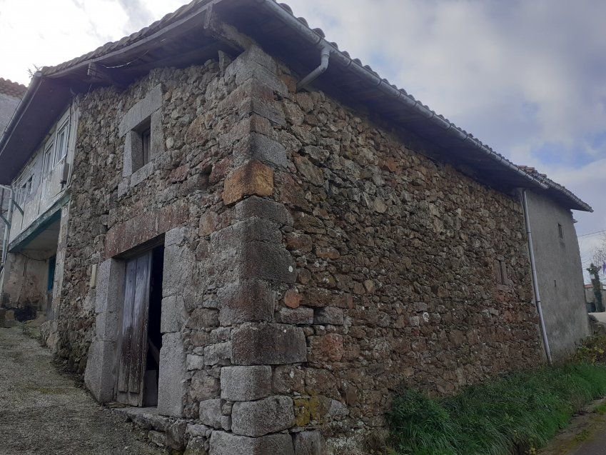 Llagar de piedra para cambio0 de uso a vivienda en VILLAVICIOSA (REAB