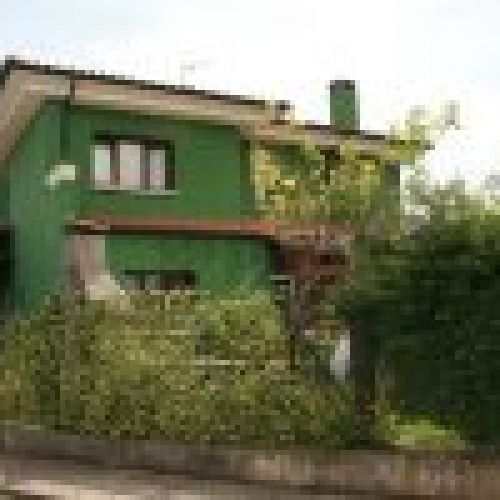 Chalet independiente en COLUNGA  (ALQ