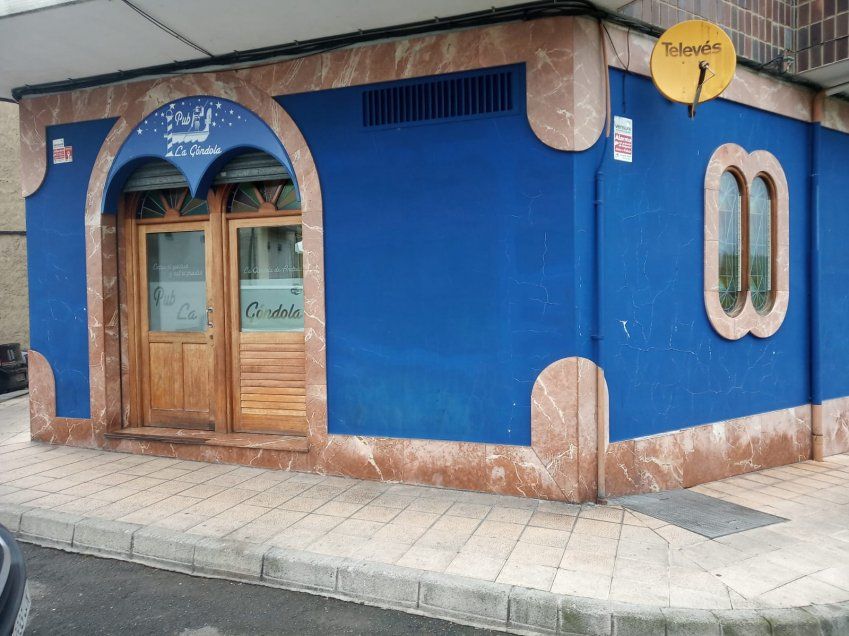 Bajo Comercial instalado en VILLAVICIOSA  (LOC