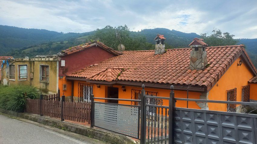 Casa de piedra en Peón VILLAVICIOSA (CAS