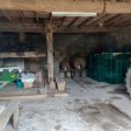 Llagar de piedra para rehabilitar como vivienda en la zona de El Puntal   Villaviciosa (REAB