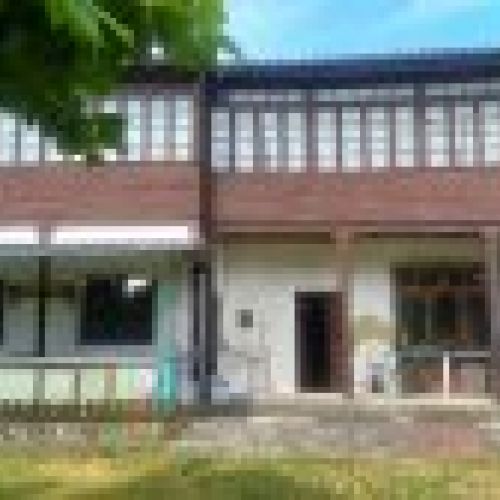 Casa de piedra a 1km
