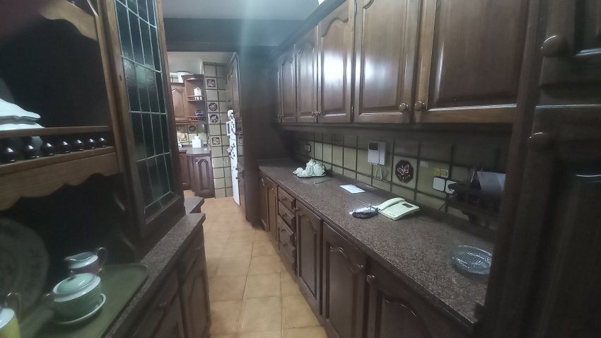 Piso 4 dormitorios en el Centro de OVIEDO  (PIS