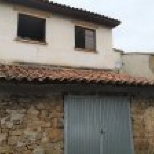 Casa para reformar en VILLAVICIOSA  (REAB