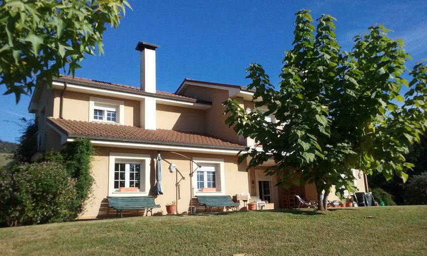 Casa independiente en La Ría de VILLAVICIOSA  (CAS