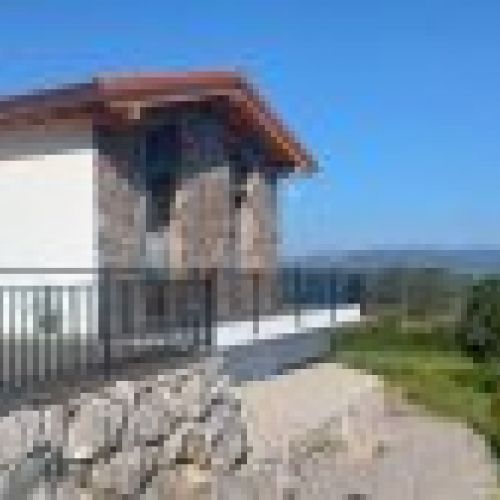 Casa independiente de nueva construcción en Zona El Puntal  (CAS
