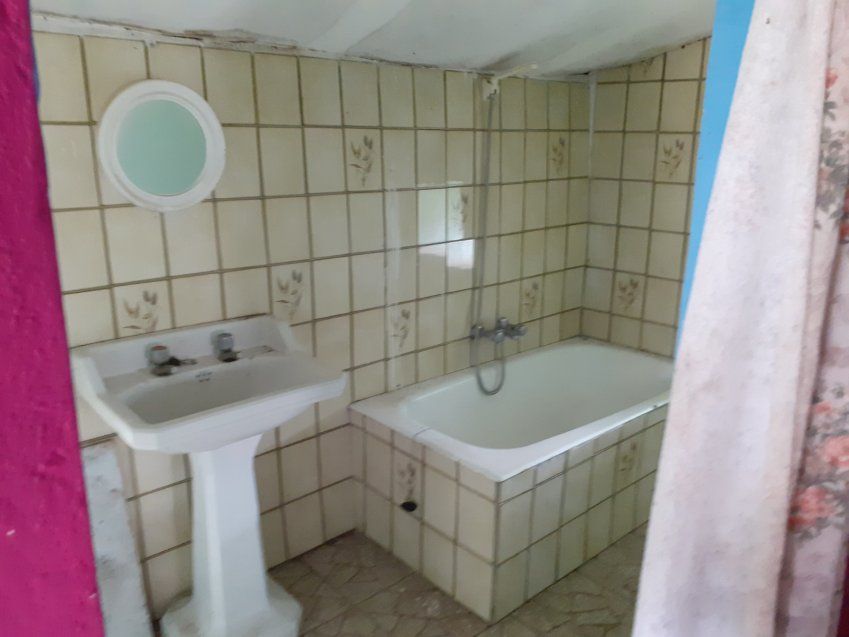 Casa de piedra independiente para rehabilitar en VILLAVICIOSA  (REAB