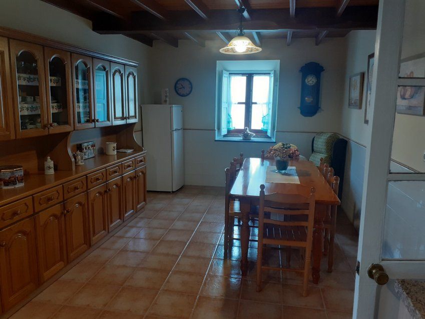 Casa de piedra reformada en Oles   VILLAVICIOSA  (ALQ