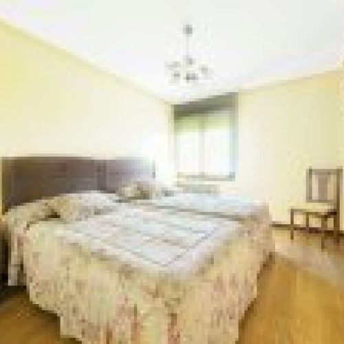 Chalet independiente en Quintes  (VILLAVICIOSA)  (ALQ