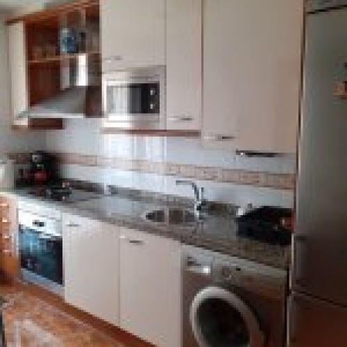 Piso de 3 dormitorios en VILLAVICIOSA  (PIS