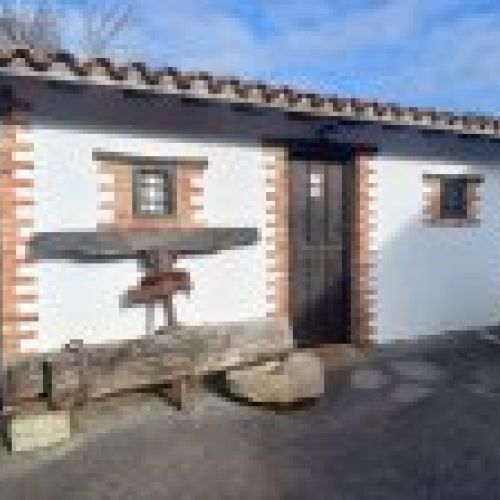 Casona de piedra rehabilitada en CABRANES  (CAS