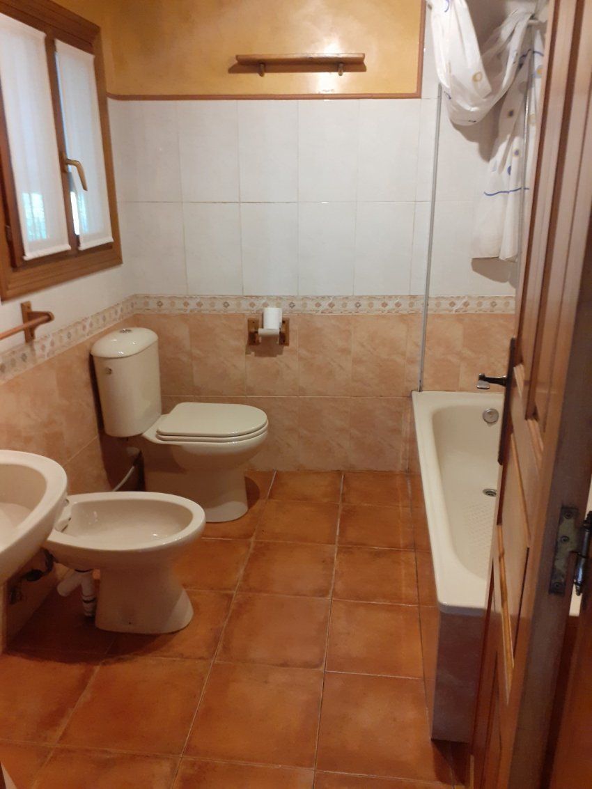 Casa de piedra rehabilitada en Amandi (VILLAVICIOSA)  (CAS