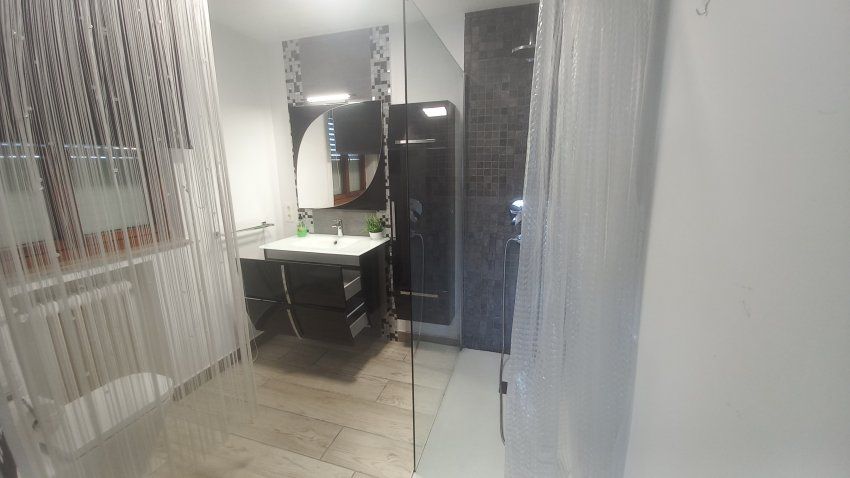 8b871954d4bcefea520281377d144be6183178b3