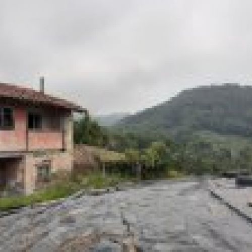 Casa de piedra y Cuadra para rehabilitar en CABRANES  (REAB